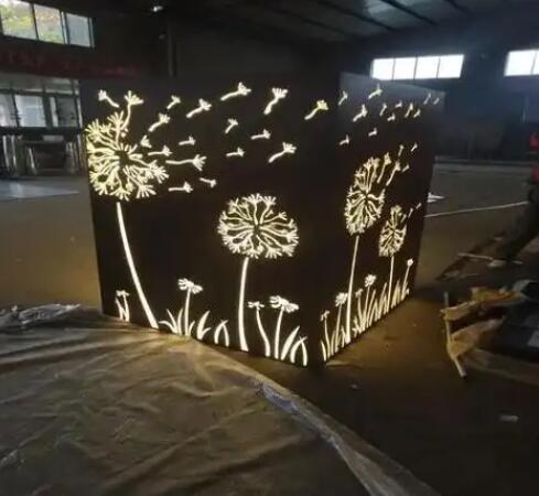 芒康耐候钢灯箱