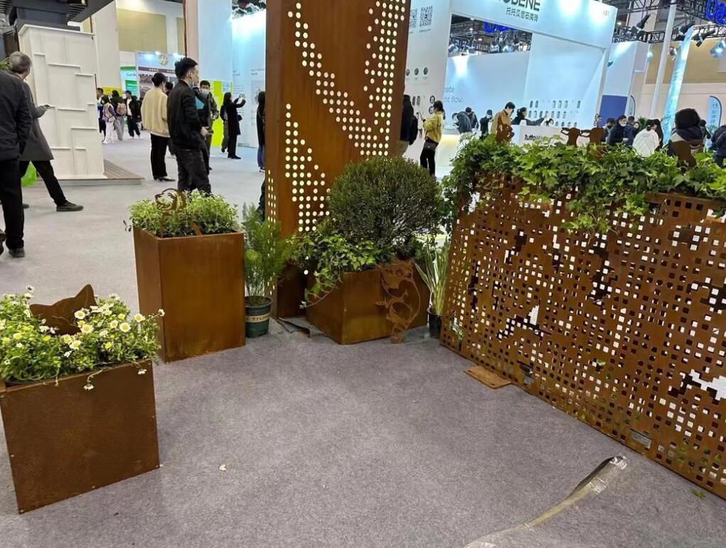 芒康耐候钢花箱